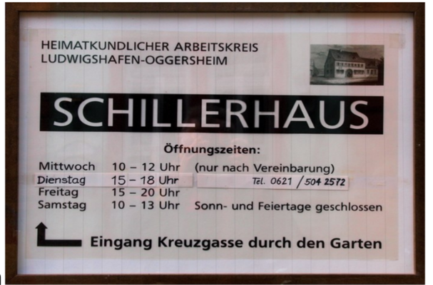 im Fundus aufgenommen 12- 2022 mit alten Öffnungszeiten vor 2012 (?)