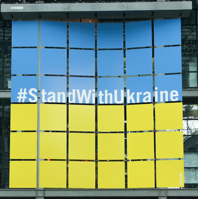 #StandWithUkraine