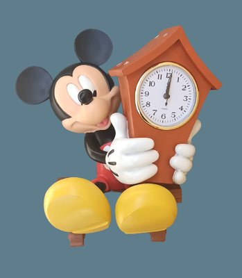 Reloj Mickey Mouse resina para colgar en pared. 