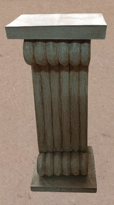 Media columna madera. 76x31x20