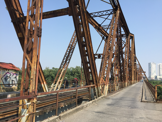long-bien-bridge-hanoi