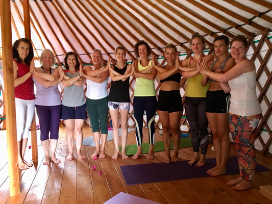 Yogagruppe, Yogaretreat Sardinien 2019