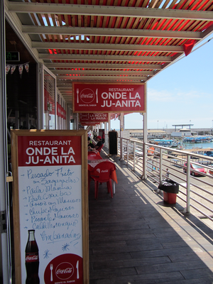Einige Restaurants am Hafen Iquiques
