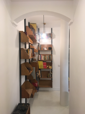 Estado: Reformado. Pasillo