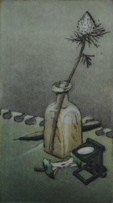 Vase mit Distel  // Radierung Aquatinta 16.5x9