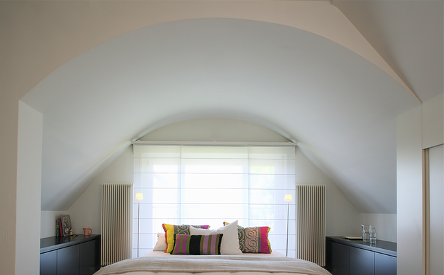 8-Zimmer Wohnung Höngg Schlafzimmer