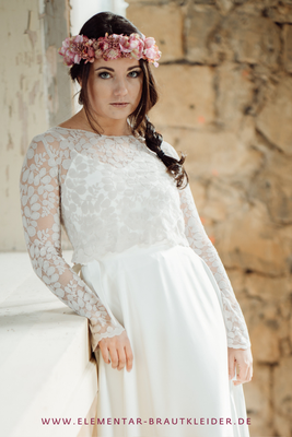 Spitzentop für deine Hochzeit im Boho Stil - elementar Brautkleider