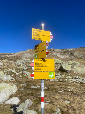 Soll ich den Abstecher zur Veraina-Hütte noch einbauen