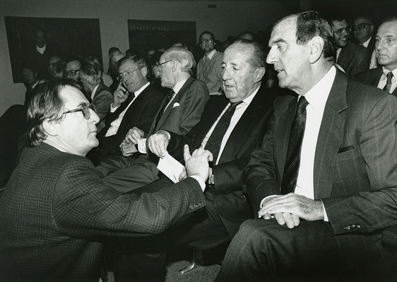 07. November 1990 Besuch von Peter Scholl-Latour  beim Liechtensteiner Presseclub Foto: Roland Korner, Triesen