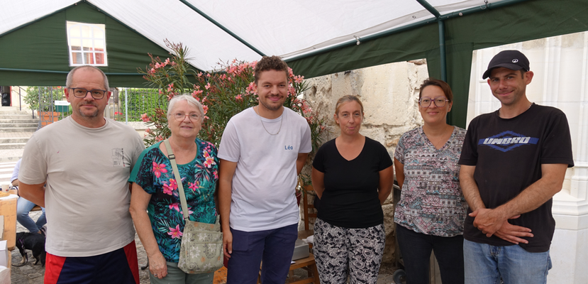 L'équipe des bénévoles de Familles Rurales Trélou-Sur-Marne.
