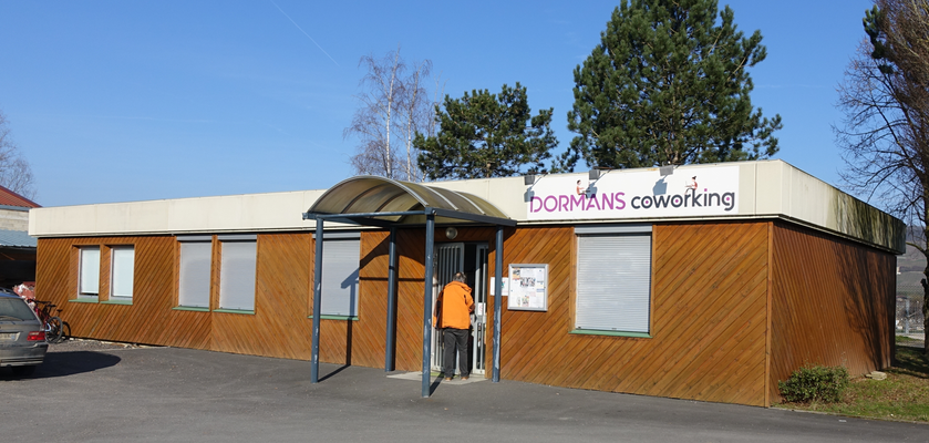 L'espace de travail partagé Dormans coworking.