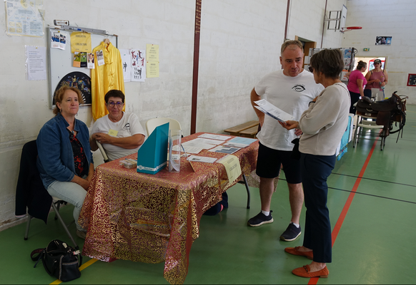 L'association L'Oeil du Tigre de Mézy-Moulins. Image d'archives Axomois Production