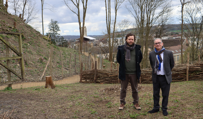 De gauche à droite : Thomas Guérin, directeur du Patrimoine à la Ville de Château-Thierry et Jean-Marc Pourcine, conseiller municipal délégué au Patrimoine, aux Musées et à la Coordination touristique.