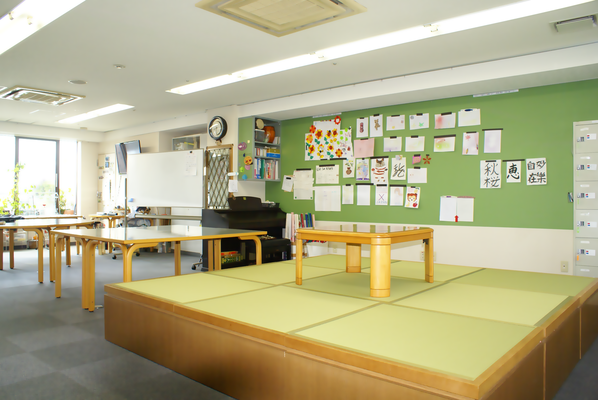 デイケアルーム：サーブホール畳の間