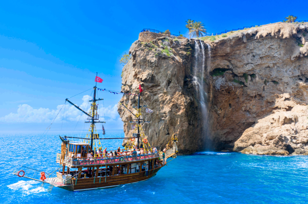 Belek Relax Boat Tour – Freedom & Waterfall