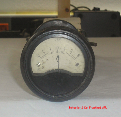 Bild 684 - Schoeller & Co. Frankfurt a/M. - Batt. Elementen – Prüfgerät bis 150 Ah. - Fertigungsjahr 07.1943    