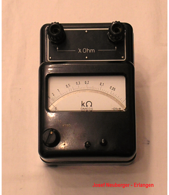 Bild 736 - Josef Neuberger - Erlangen - Omeco k Ohm Widerstandsmessgerät - Fertigungsjahr 1955