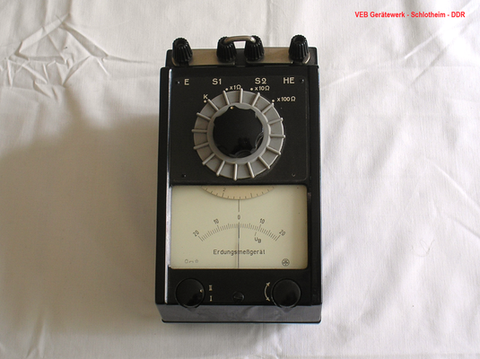 Bild 183 - VEB Gerätewerk Schlotheim DDR - Erdungs - Messgerät.  Fertigugsjahr 1960