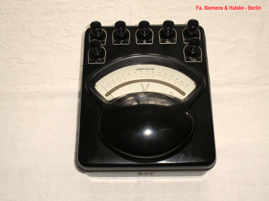 Bild 509 - Fa. Siemens & Haalske - Berlin - Labor Voltmeter bis 750 Volt Gleichspannung - Fertigungsjahr  ca. 1936