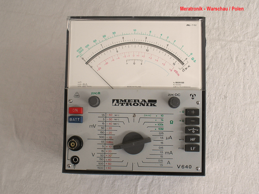 Bild 554 - Fa. Meratronik - Warschau / Polen - NF / HF - Multimeter bis 1 GHz. - Fertigungsjahr ca. 1978