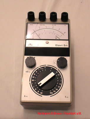 Bild 734 - Hartmann & Braun - Frankfurt a/M. - Vielfach Messgerät AC / DC / Ohm. - Fertigungsjahr 1975