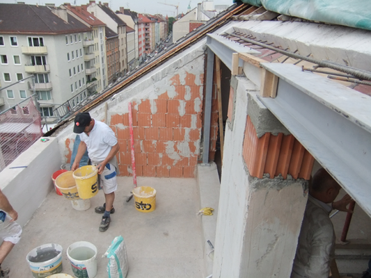 Wohnraumgewinnung durch Dachgeschossausbau in München