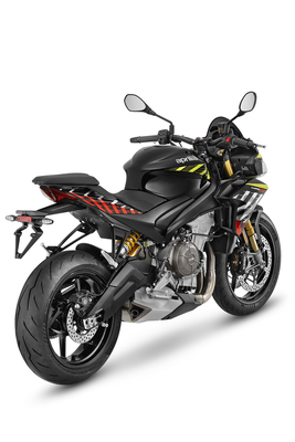 Aprilia Tuono 660 Factory in Shakedown Yellow, Ansicht hinten rechts