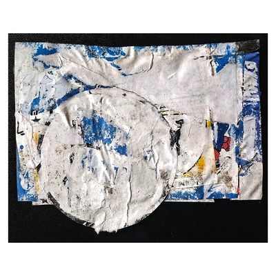 sic transit gloria mundi, décollage/stickers, 12,2 x 15,8 cm, 2025