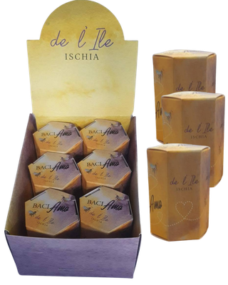 Grafica per Espositore e Packaging Esagonale per prodotti cosmetici Baciamo by De l'Ile