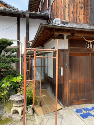 １８日に向けて足場設置