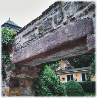 Der Weg zum Romäusturm und Ellsabethenturm