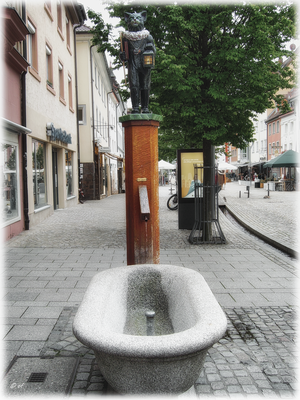 Der Kater "Miau" Brunnen