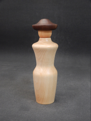Pfeffer/Stahl, Ahorn/Schwarznuss, ca. 6,3 x 20,5 cm, CHF 115.-, Lieferbar