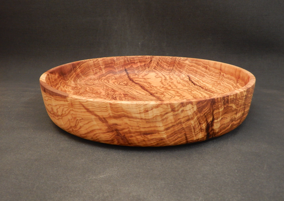 Schale vom Ölbaum, ca. 7 x 35,5 cm, CHF 180.-, Lieferbar, VIDEO