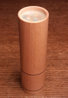 Kaleidoskop, Buche/Glas/-Perlen, 5 x 18 cm, CHF 50.-, Lieferbar