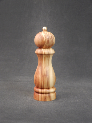Pfeffer/Stahl, Ölbaum, ca. 5,4 x 17,2 cm, CHF 95.-, Lieferbar, VIDEO