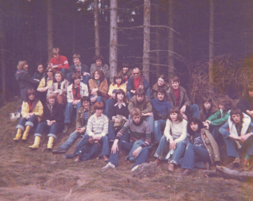 Klasse 9F3 Altenau 1978 mit Herrn Dietze