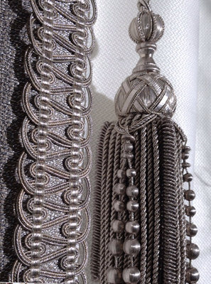 Passementerie, le summum de la décoration de sièges et rideaux - Declercq, Ecoute Bergère