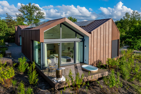 Roompot opent luxe adults-only retreat: Marber Veluwe