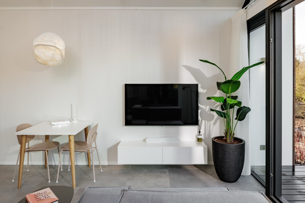 Roompot opent luxe adults-only retreat: Marber Veluwe woonkamer