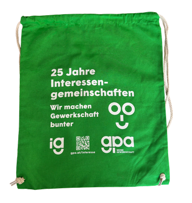 Das Foto zeigt einen grünen Gymsack mit dem GPA Logo.