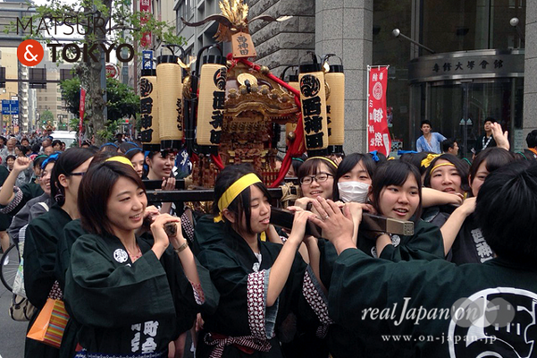 〈三崎稲荷神社例大祭〉2016.05.03 ©real Japan'on!（mski16-011)