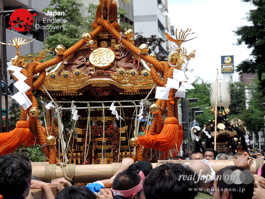 「魚河岸神輿會」2016年 横浜開港祭 みこしコラボレーション_YH16_010