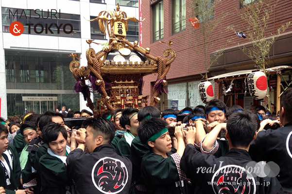 〈三崎稲荷神社例大祭〉2016.05.03 ©real Japan'on!（mski16-007)