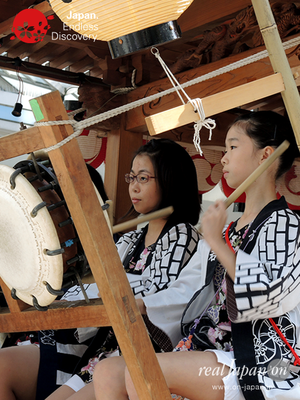 第40回よこすかみこしパレード　2016年10月16日【7. 久里浜天神社氏子会(内川町内会)】YMP16_011