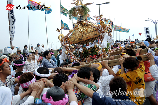 〈2014年 羽田まつり・各町神輿連合渡御〉大東 町会