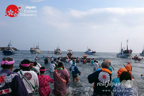 2016年度  平塚三嶋神社例大祭「須賀のまつり」_HMS16_007