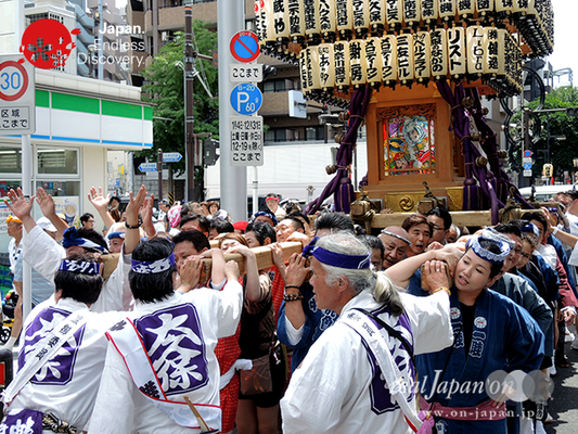 「大久保神輿会」2016年 横浜開港祭 みこしコラボレーション_YH16_069
