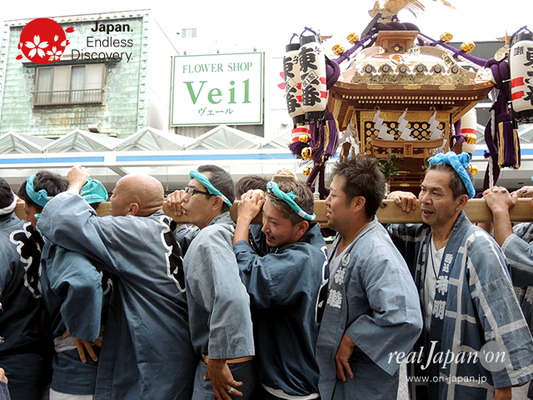 第40回よこすかみこしパレード　2016年10月16日【43. 東逸見東部青年会】YMP16_100