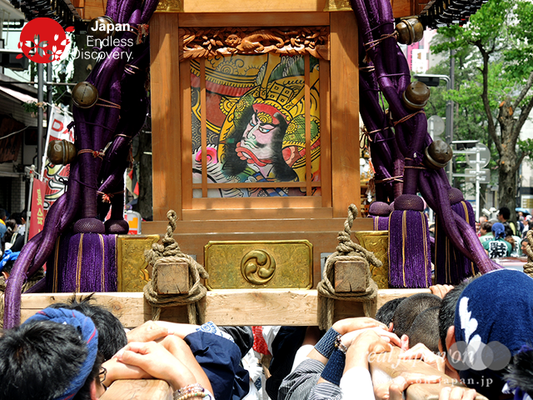 「大久保神輿会」2016年 横浜開港祭 みこしコラボレーション_YH16_071